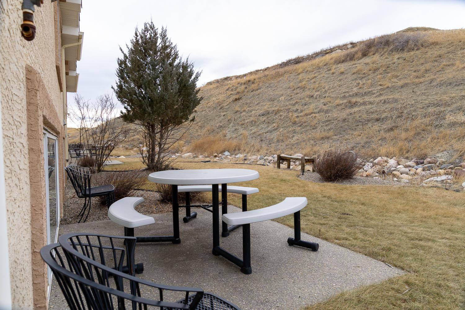 Paradise Canyon Golf Resort - Luxury Condo M409 Летбридж Экстерьер фото